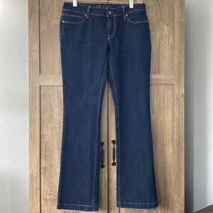 𝅺dl1961 Cindy Slim BootCut Jeans Size 28